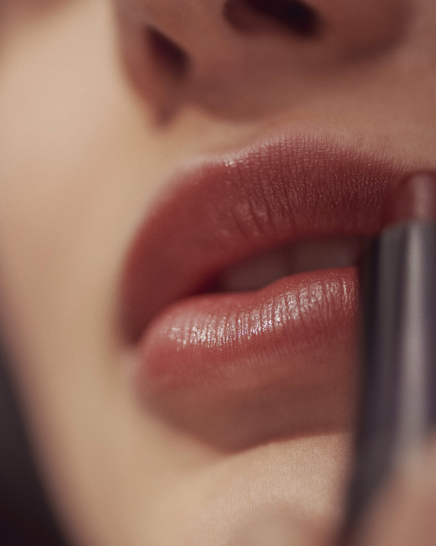 Luxury Lip Tint - Intrigue